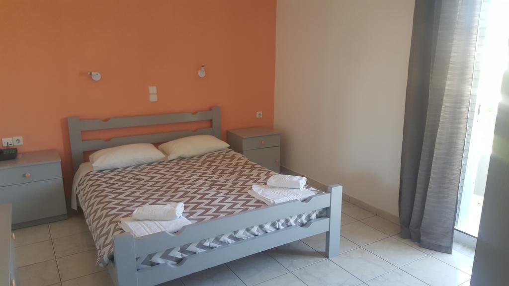 Michel Apartments Amoudara Lasithiou Buitenkant foto