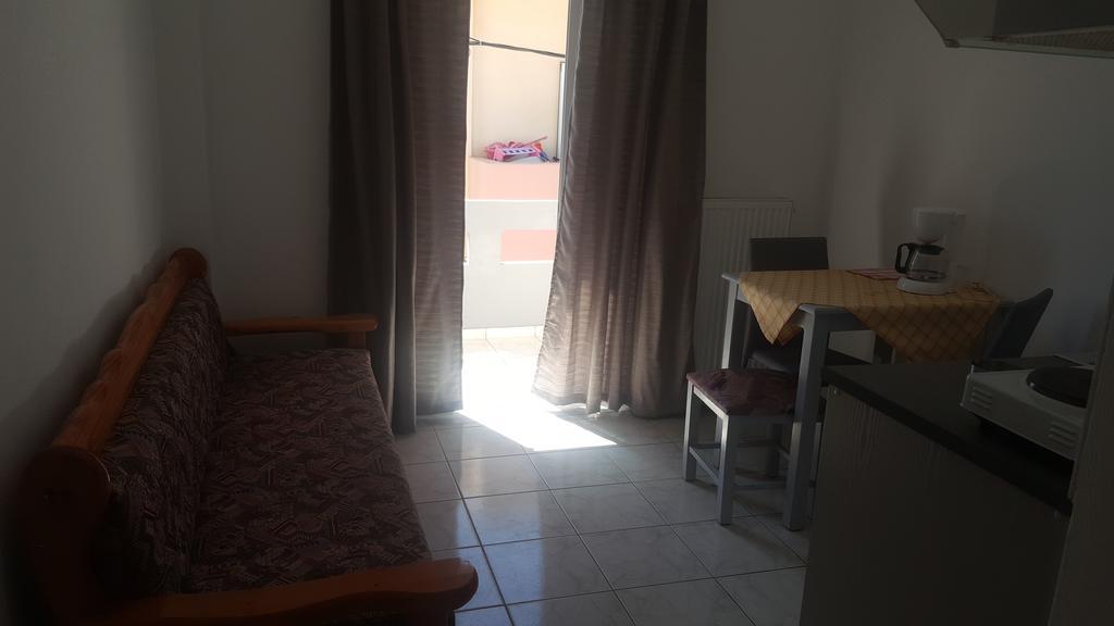 Michel Apartments Amoudara Lasithiou Buitenkant foto