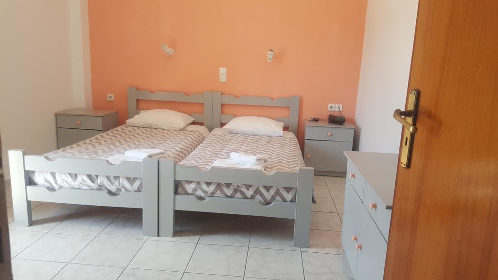 Michel Apartments Amoudara Lasithiou Buitenkant foto